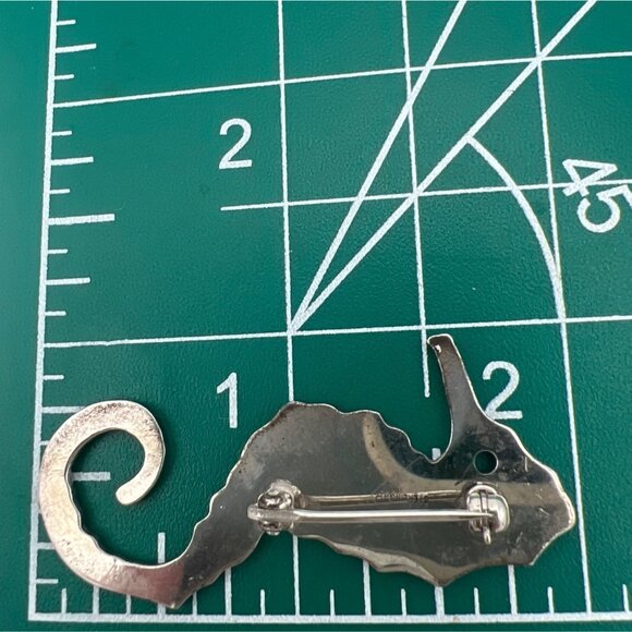 wRe W E Richards Sterling Silver Seahorse Pin Brooch Vintage Collectible - Picture 5 of 7